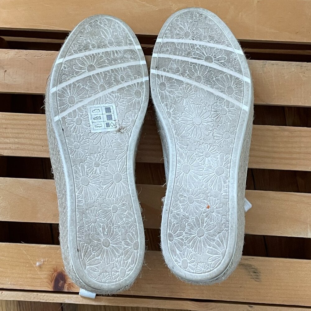 Sketchers BOBS Sesame Sun Dazing Memory Foam Sneakers-6M - Picture 9 of 9
